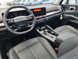 Kia Sorento S FWD 2026 — side view