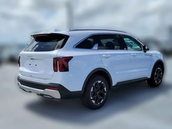 Kia Sorento S FWD 2026 — side view