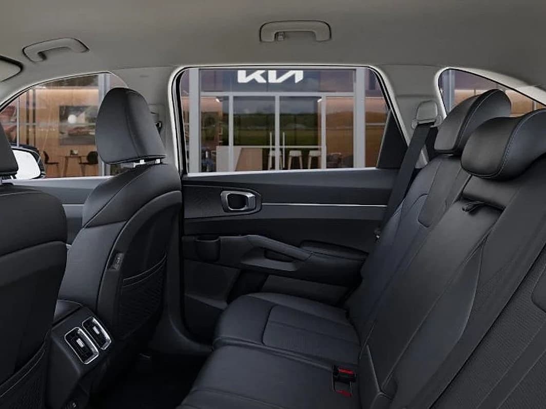 Kia Sorento S AWD 2026 — side view