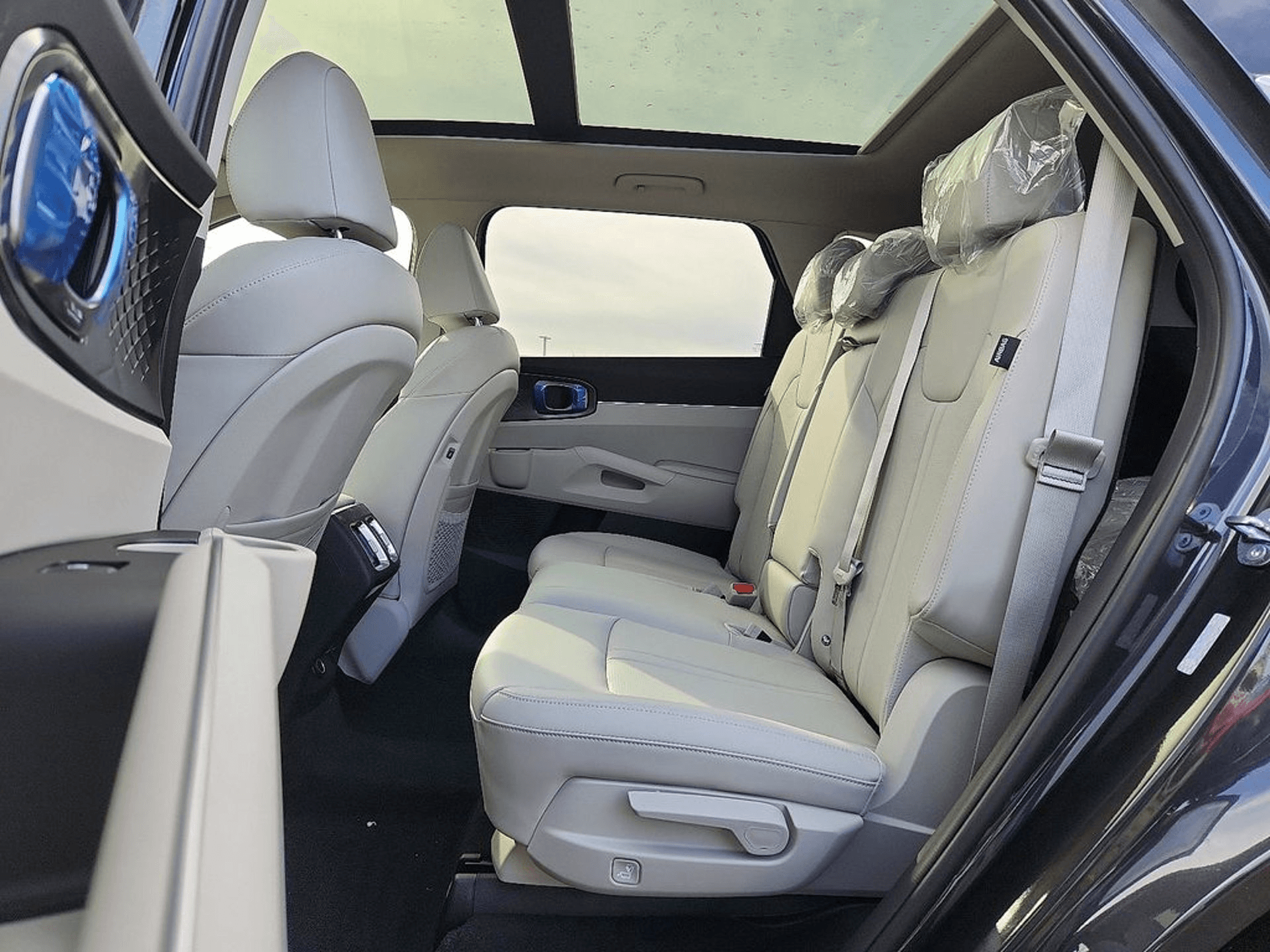 Kia Sorento S AWD 2026 — side view