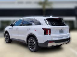 Kia Sorento S AWD 2026 — side view