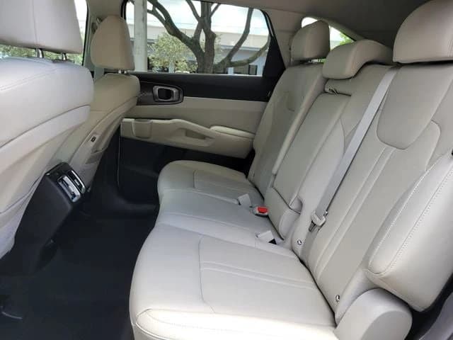 Kia Sorento S AWD 2026 — side view