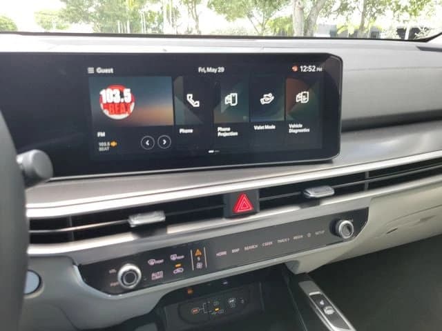 Kia Sorento S AWD 2026 — side view