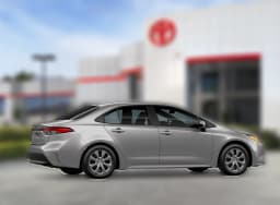 Toyota Corolla LE CVT (Natl) 2026 — side view