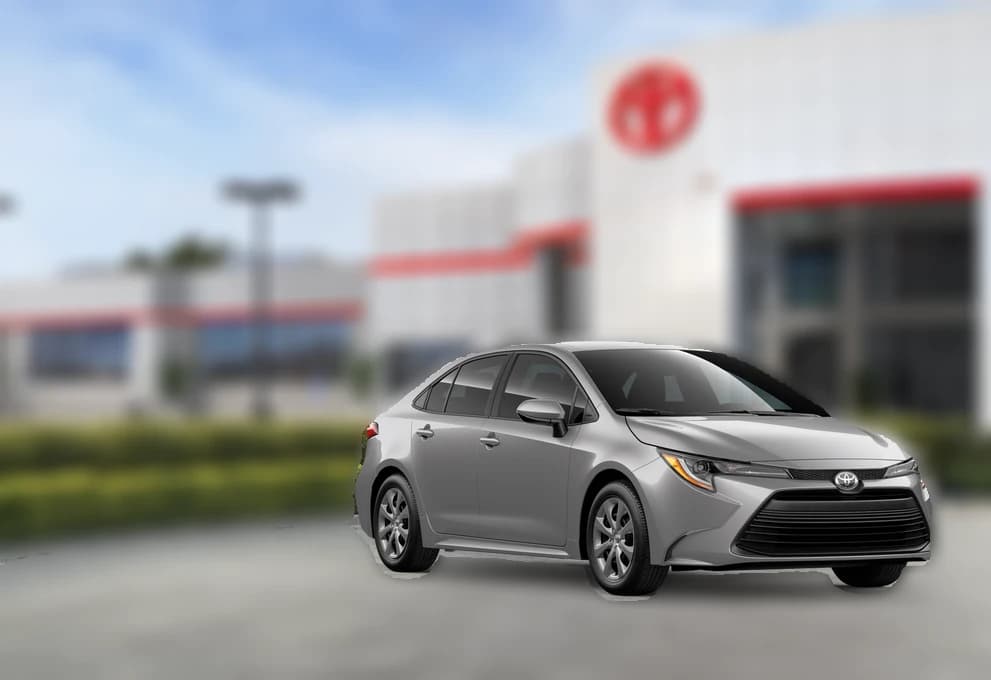 Toyota Corolla LE CVT (Natl) 2026 — side view