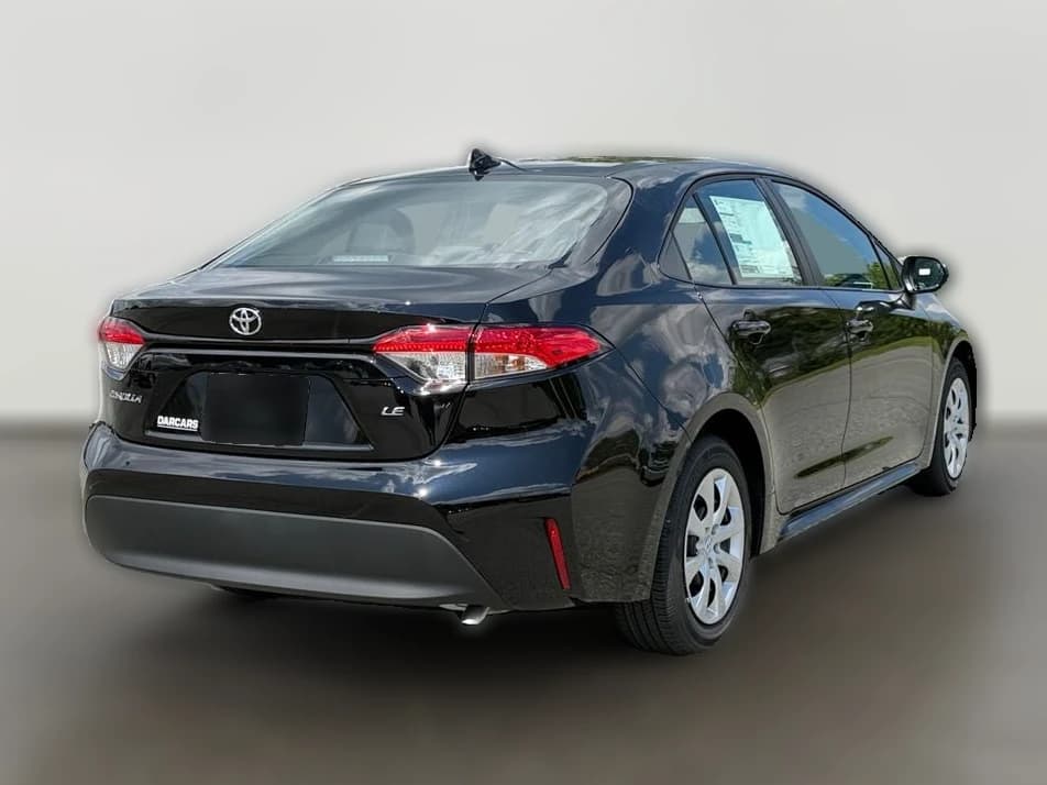 Toyota Corolla LE CVT (Natl) 2026 — side view