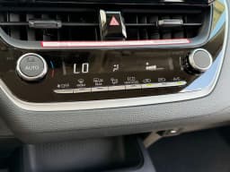 Toyota Corolla LE CVT (Natl) 2026 — side view