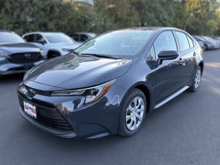 Toyota Corolla LE CVT (Natl)