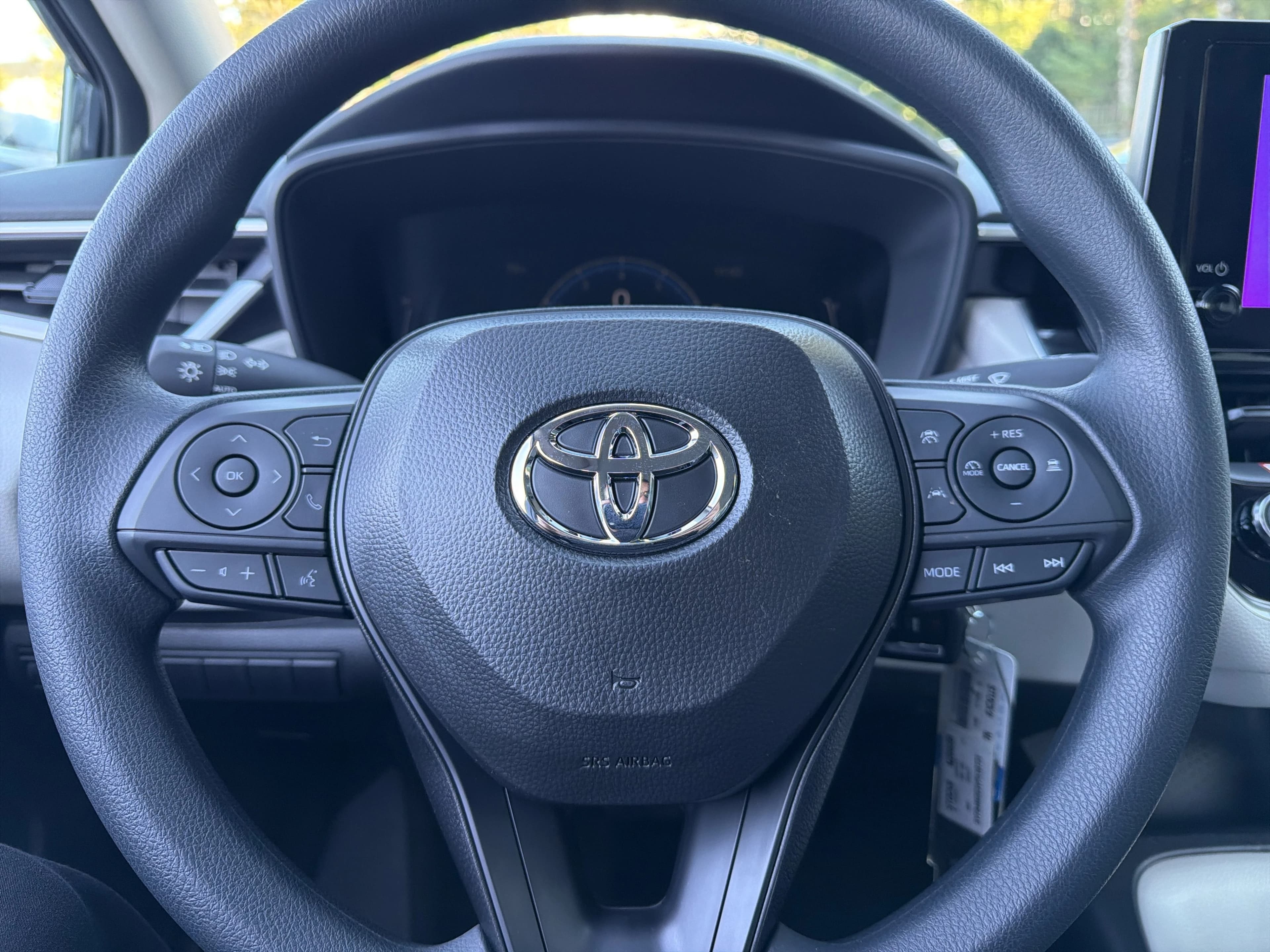 Toyota Corolla LE CVT (Natl) 2027 — side view