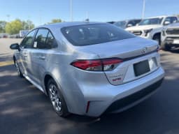 Toyota Corolla LE CVT (Natl) 2026 — side view