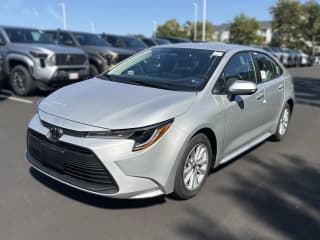 Toyota Corolla LE CVT (Natl)