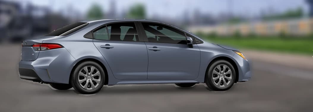 Toyota Corolla LE CVT (Natl) 2026 — side view
