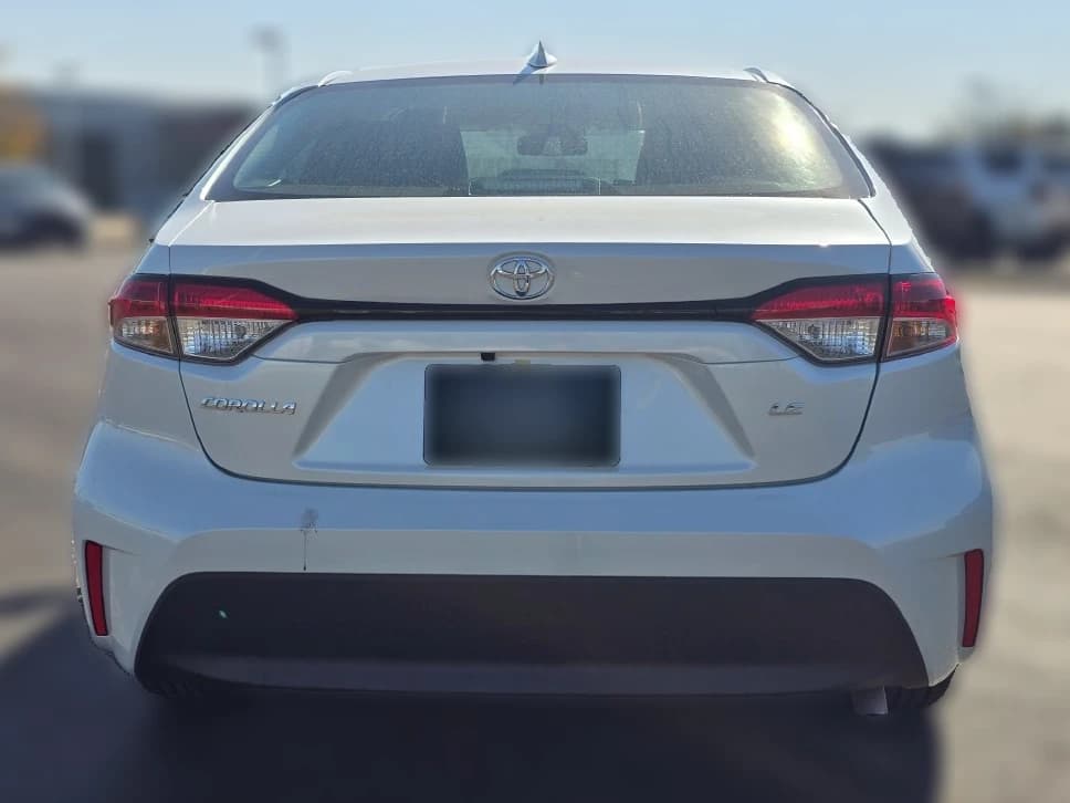 Toyota Corolla LE CVT (Natl) 2027 — side view