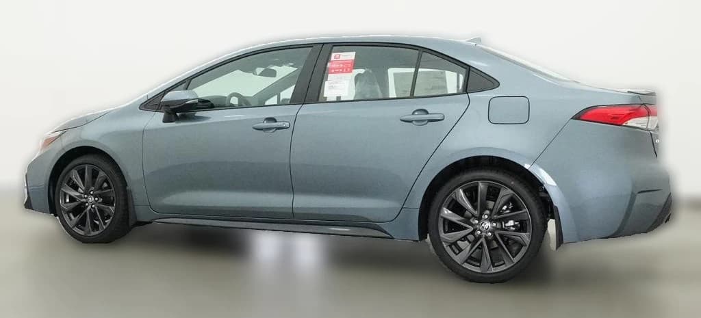 Toyota Corolla SE CVT (Natl) 2026 — side view