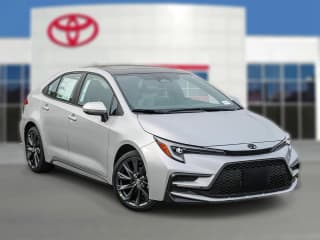 Toyota Corolla XSE CVT (Natl)