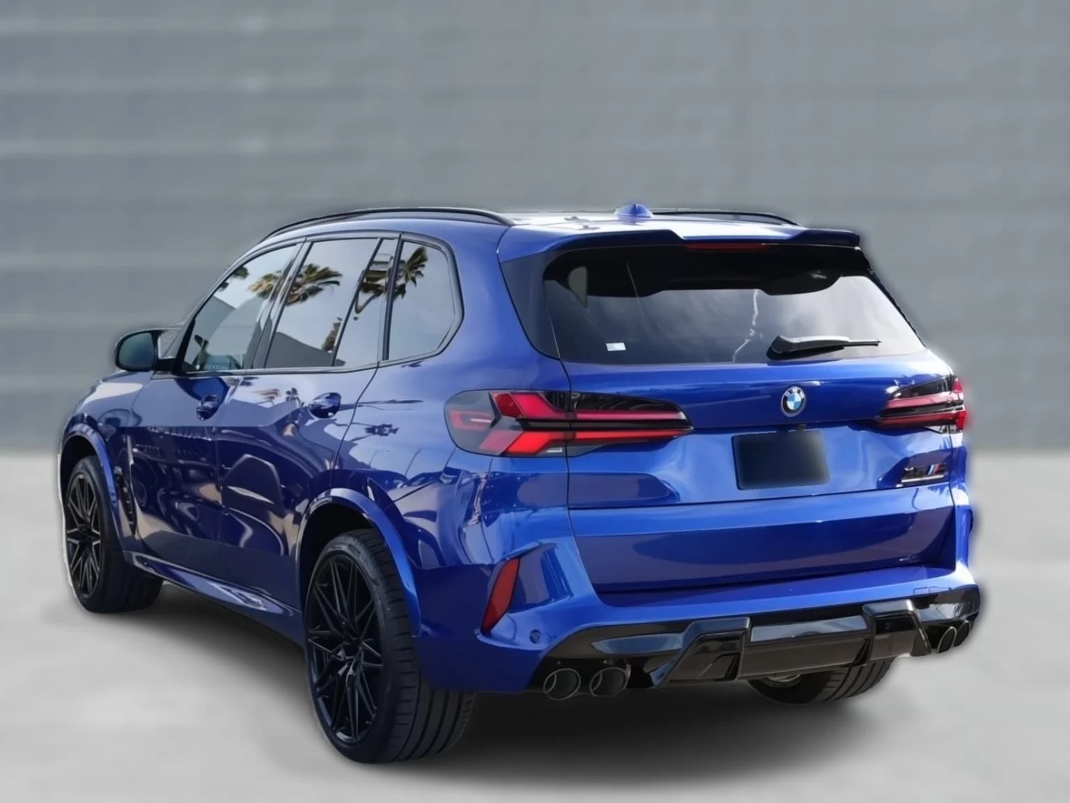 BMW X5 M Competition AWD 2026 — side view
