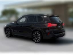 BMW X5 M Competition AWD 2026 — side view