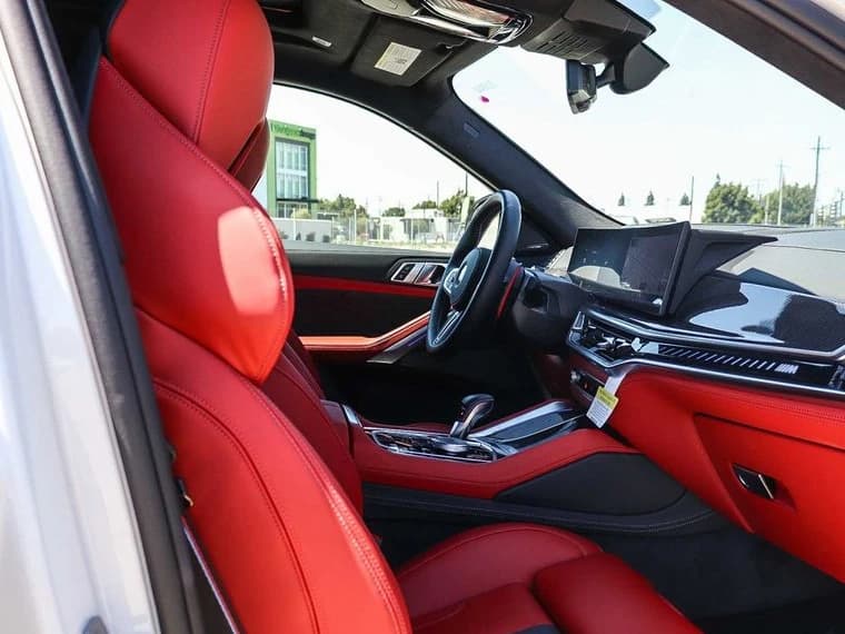 BMW X6 M Base (A8) Sports Activity Coupe 2025 — side view