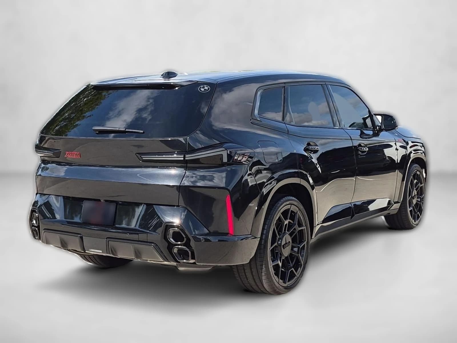 BMW XM Label Sports Activity Vehicle 2027 — side view