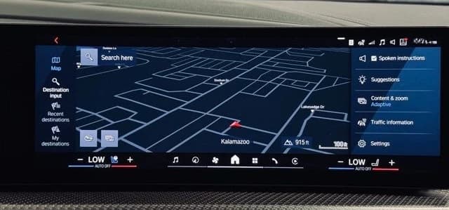 BMW XM Label Sports Activity Vehicle 2026 — side view