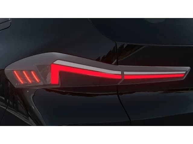 BMW XM Label Sports Activity Vehicle 2027 — side view