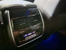 BMW XM Label Sports Activity Vehicle 2026 — side view