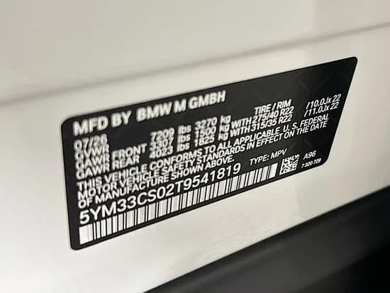 BMW XM Label Sports Activity Vehicle 2026 — side view