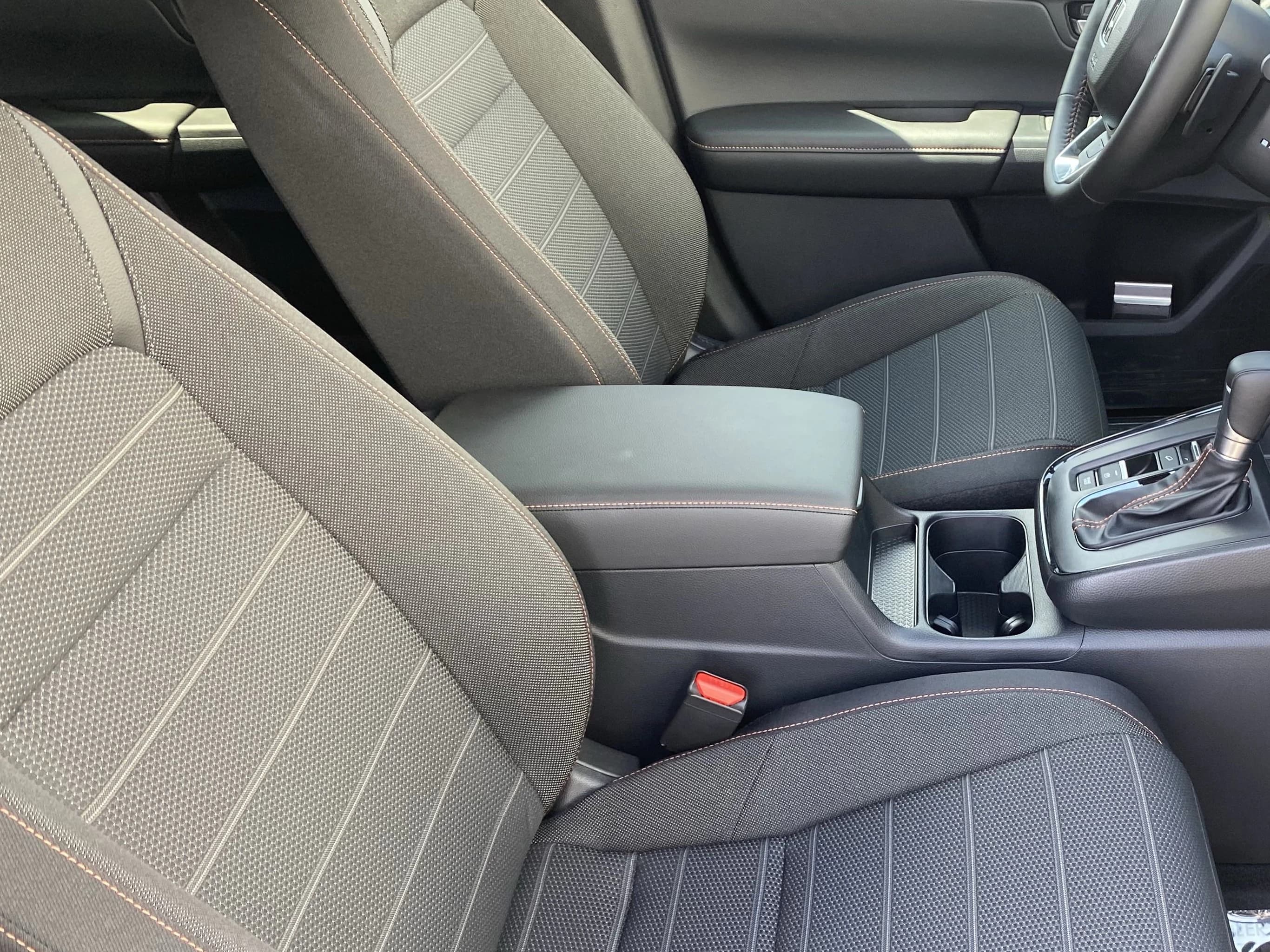 Honda CR-V Hybrid TrailSport AWD 2026 — side view