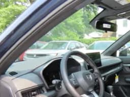 Honda CR-V Hybrid TrailSport AWD 2026 — side view