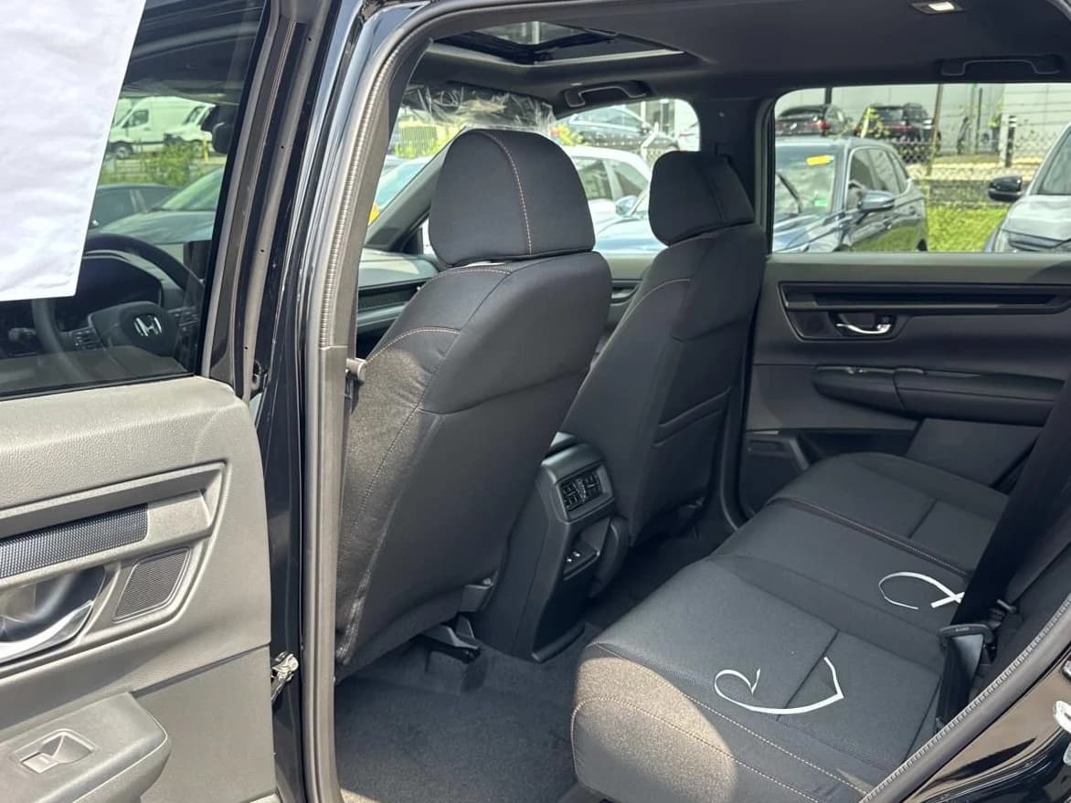 Honda CR-V Hybrid TrailSport AWD 2026 — side view