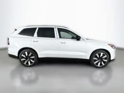 Volvo EX90 Ultra Twin Motor Performance 7-Seater 2026 — side view