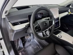 Volvo EX90 Ultra Twin Motor Performance 7-Seater 2026 — side view