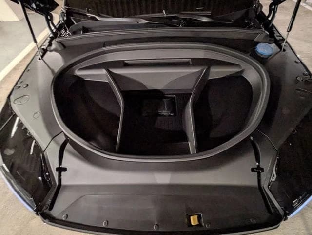 Volvo EX90 Plus Twin Motor 7-Seater 2026 — side view