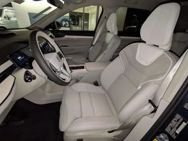 Volvo EX90 Plus Twin Motor 7-Seater 2026 — side view