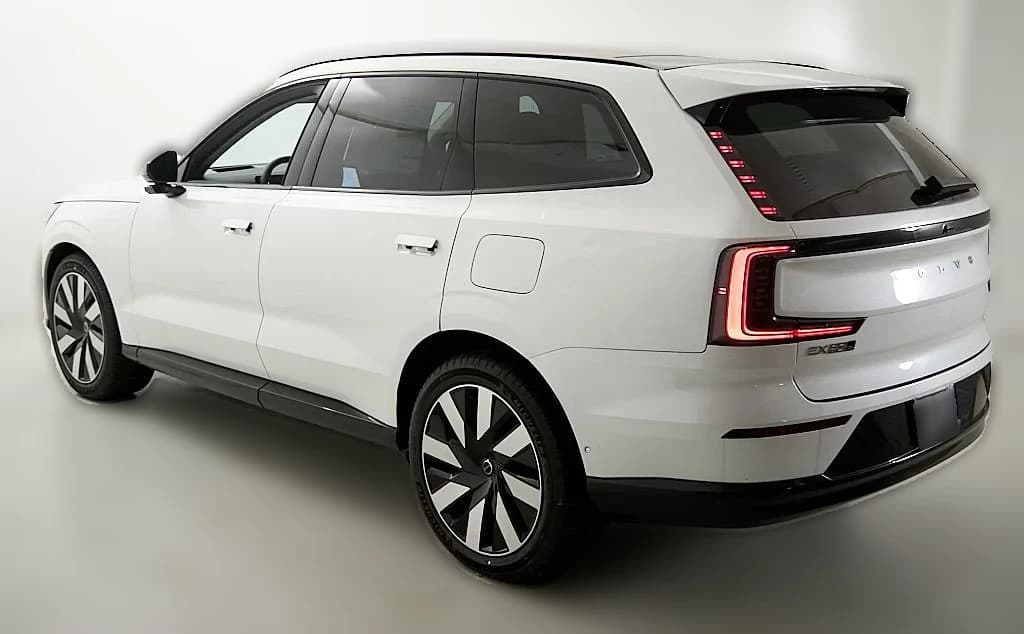 Volvo EX90 Ultra Twin Motor 7-Seater 2026 — side view