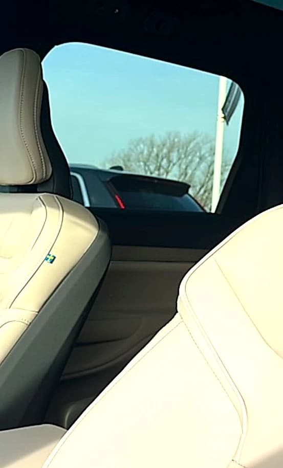 Volvo EX90 Plus Single Motor 7-Seater 2026 — side view