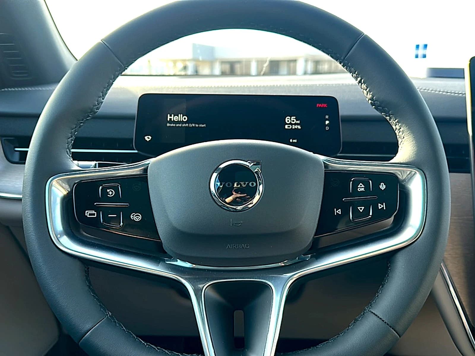 Volvo EX90 Plus Single Motor 7-Seater 2026 — side view