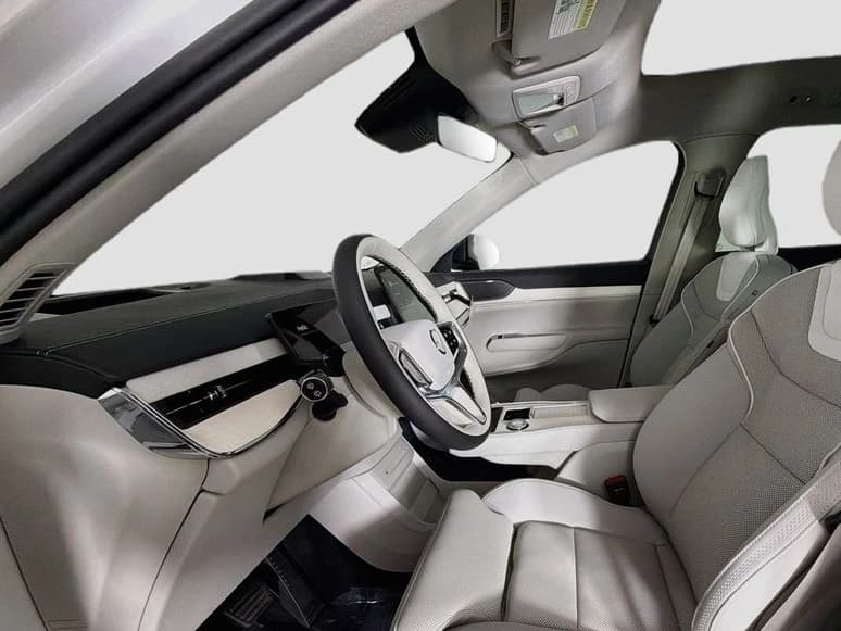 Volvo EX90 Plus Single Motor 7-Seater 2026 — side view
