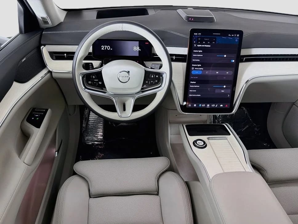 Volvo EX90 Plus Single Motor 7-Seater 2026 — side view
