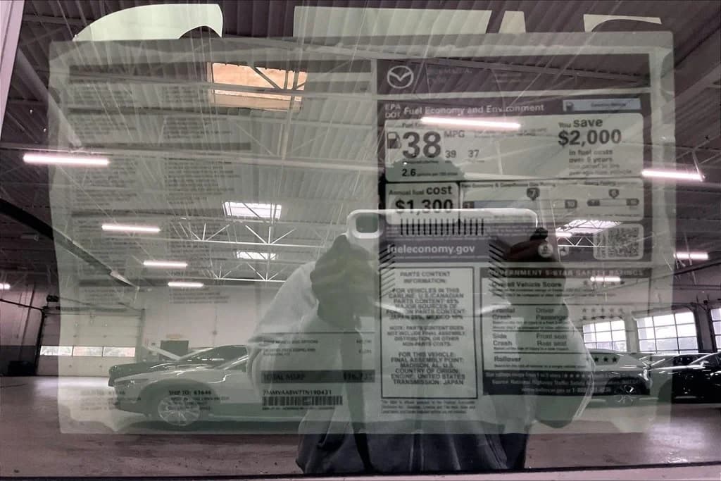 Mazda CX-50 Hybrid Preferred AWD 2026 — side view