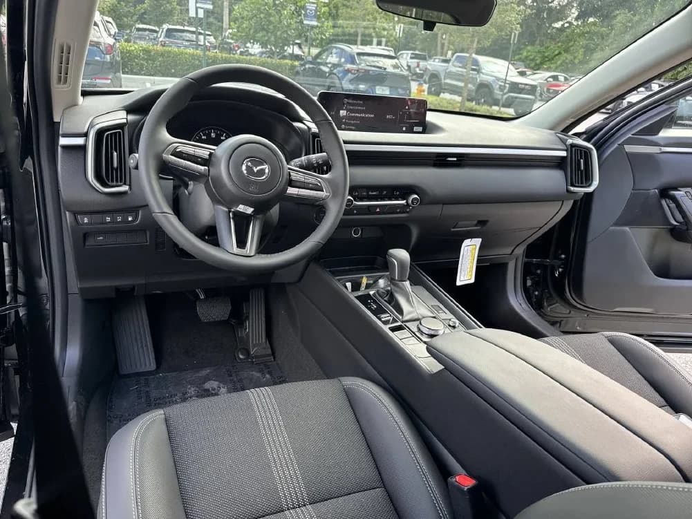 Mazda CX-50 Hybrid Preferred AWD 2026 — side view