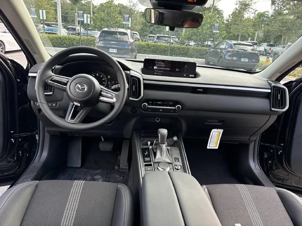 Mazda CX-50 Hybrid Preferred AWD 2026 — side view