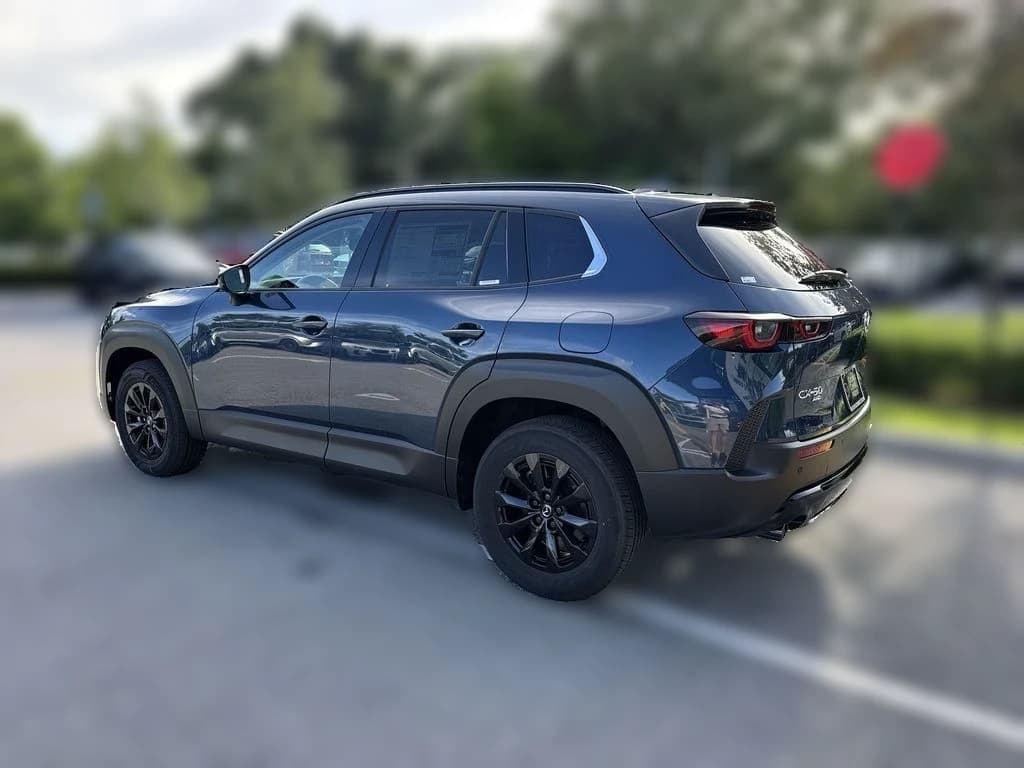 Mazda CX-50 Hybrid Premium AWD 2026 — side view