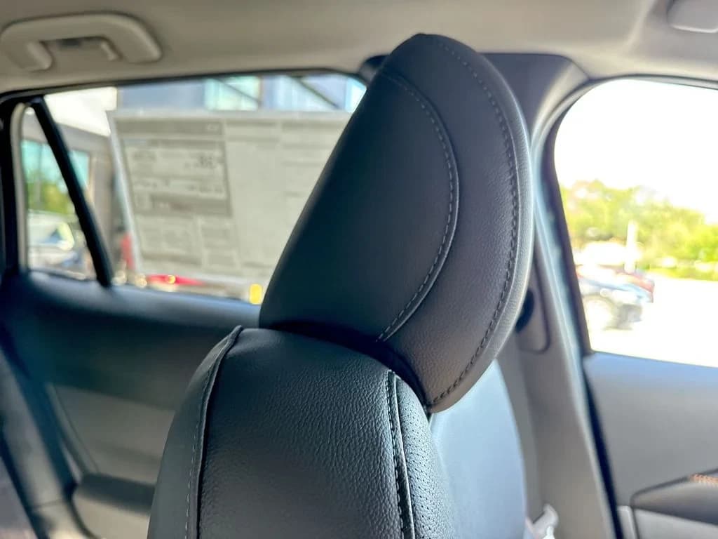 Mazda CX-50 Hybrid Premium AWD 2026 — side view