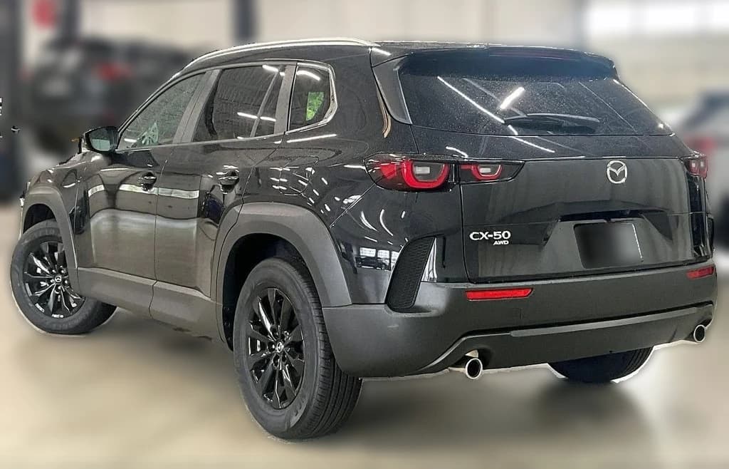 Mazda CX-50 2.5 S Select AWD 2026 — side view