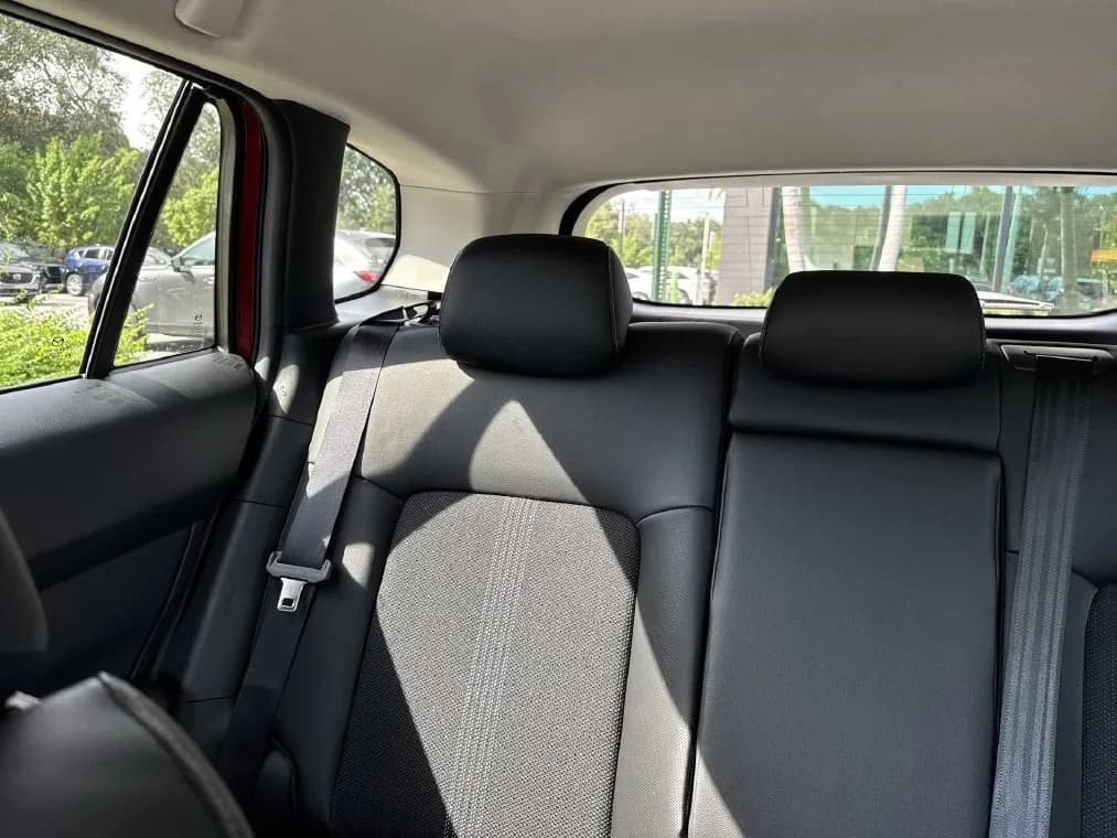 Mazda CX-50 2.5 S Select AWD 2026 — side view