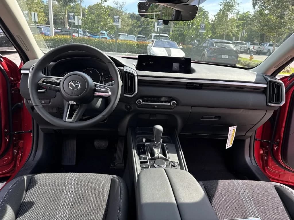 Mazda CX-50 2.5 S Select AWD 2026 — side view