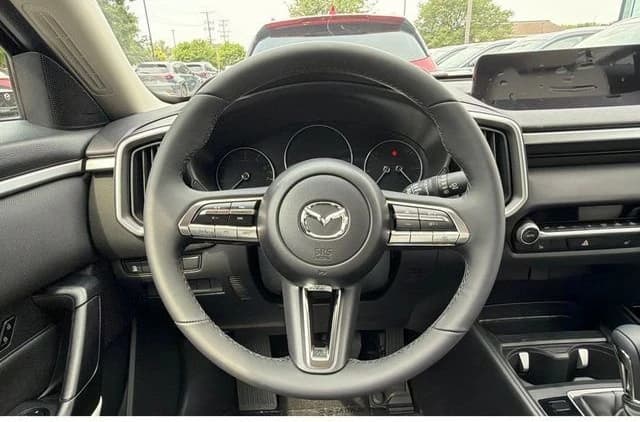 Mazda CX-50 2.5 S Preferred AWD 2026 — side view