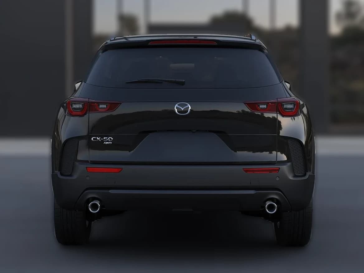 Mazda CX-50 2.5 S Preferred AWD 2026 — side view