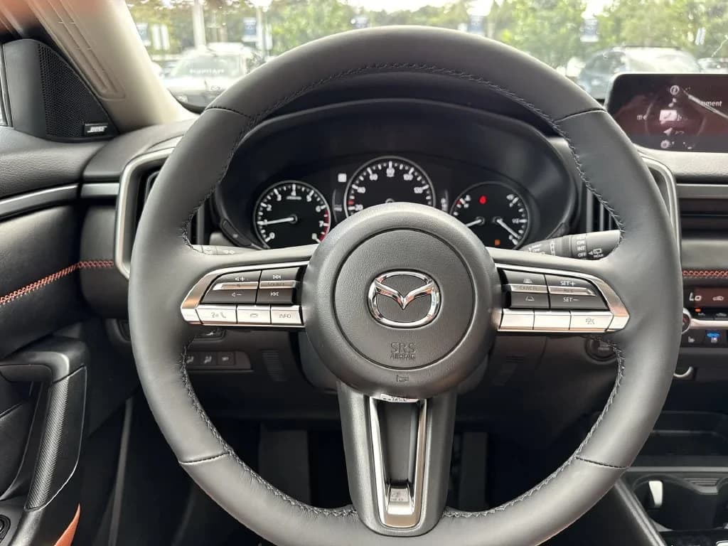 Mazda CX-50 2.5 Turbo Meridian Edition AWD 2026 — side view